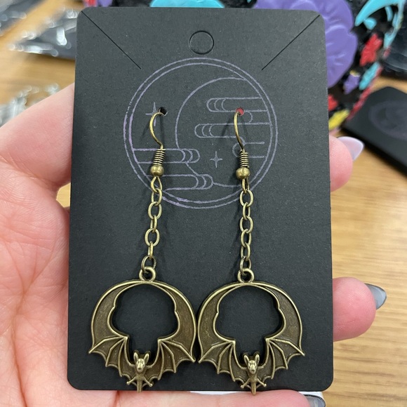 Bronze hanging bat earrings - Picture 1 of 1
